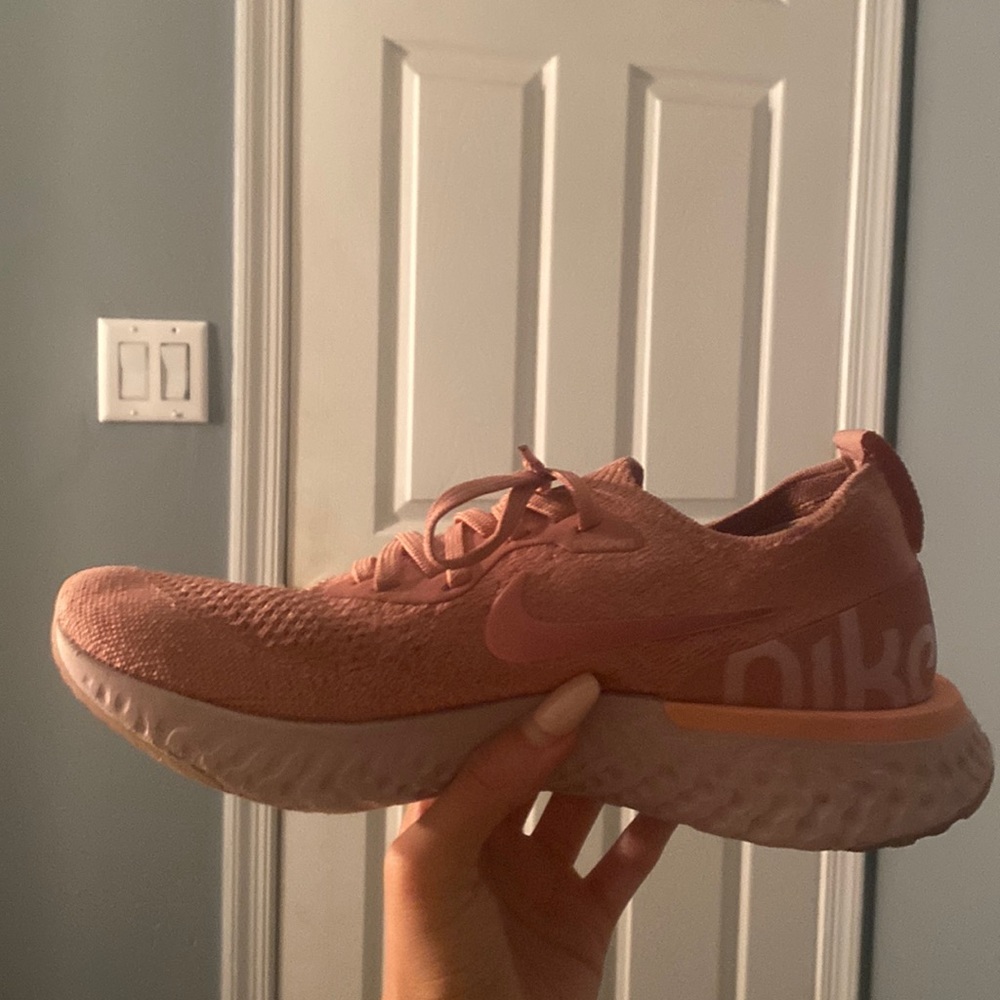 Nike women’s